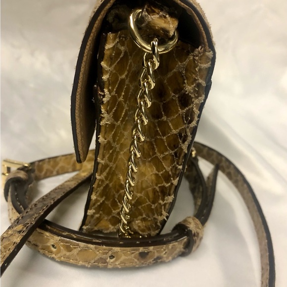 Like New Michael Kors Sloan Gold Embellished Snakeskin Design Clutch/Crossbody - Picture 6 of 14